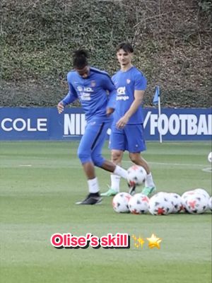 Even in training, Michael does what Michael does 👏 #Olise #EquipeDeFrance #Football #Skills 