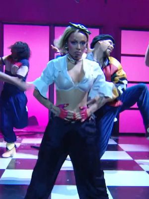 Let me know if this is careless…but I’ve been ignoring my responsibilities and rewatching @Doja Cat at the 2025 #VMAs on loop alllllll day long 🤭💙
