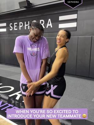 No better way to introduce your new teammate 🙂‍↔️ Everyone say heyyy to Aminata 👋 @Sephora | Now Trending