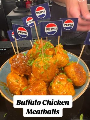 Try this crockpot recipe perfect for gameday! Buffalo Chicken Meatballs #PepsiPartner #crockpotrecipes #crockpot #buffalochicken 