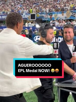AGUEROOOOOOOOO give me my Premier League medal back pls 😭😭😂😂😂😂 #mancity #PremierLeague #aguero 