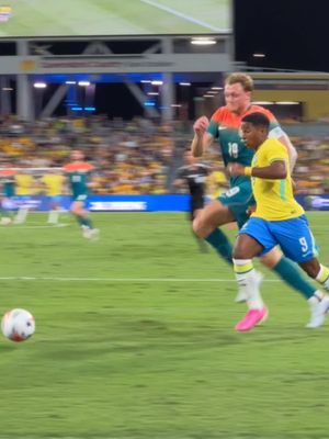 No way past the @CommBank Socceroos’ brick wall for Endrick ❌💪 #Football #Brazil #Socceroos #Endrick #Souttar