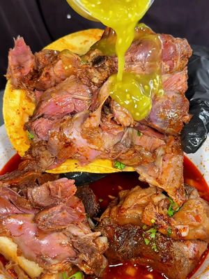 Which one is your favorite at Tacos Puro Jalisco? 👀🔥 Tender, flavorful Birria de Chivo 🐐 or a hot, comforting bowl of Menudo? 🍲😮‍💨 We can’t pick! 😂 Drop your favorite below and tag someone who needs to come with you! 📍 Tacos Puro Jalisco — 4 Locations 🌮 Corona 161 N McKinley St, Corona, CA 92879 🌮 Fullerton 271 S Gilbert St, Fullerton, CA 92833 🌮 Pomona 794 E Mission Blvd, Pomona, CA 91766 🌮 San Bernardino 145 E Highland Ave, San Bernardino, CA 92404 #FoodwithZen #TacosPuroJalisco #BirriaDeChivo #Menudo #MexicanFood 