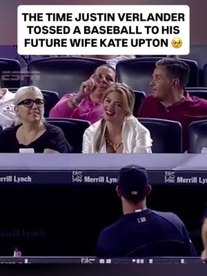 Justin Verlander saw Kate Upton in the stands and knew he had to give his future wife a special souvenir ❤️ (🎥 via ESPN) #justinverlander #kateupton #tigers #detroittigers #model 