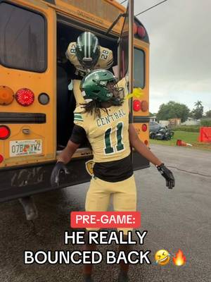 Mr. RIPPED JERSEY. That was CRAZY 😭🔥 #football #highschoolfootball #viral #miamifootball #blurrr 