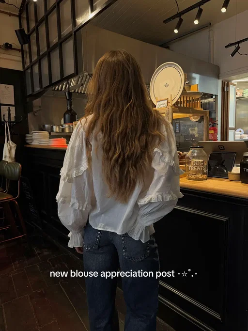 I love her <3 #autumnfashion #prefalloutfits #autumnstyle #autumninspo 