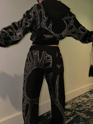 POV: you found the black rhinestone sweatsuit that makes a comfy outfit the whole look 🖤💎 Black rhinestone hoodie + matching sweatpants = the ultimate cool-girl streetwear outfit. Pre-orders are live at icaruswick.com — black coming soon???