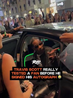 #TravisScott signed an autograph on his way to the Bottega Veneta #Fashion Show in #Italy 🔥🇮🇹 #CactusJack #rap 🎥: @pryncesmg (via IG)