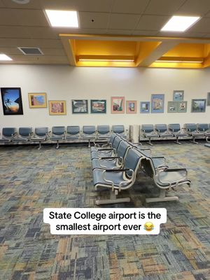 Good thing I showed up 30 min early for the busy airport 😂 #statecollege #pennstate 