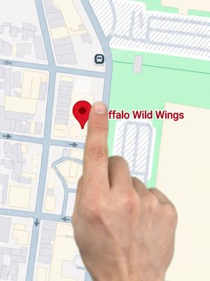 Calculando nueva ruta para pasar todo el día viendo partidos de la #NFL.  🗺️😎 🏈🏈