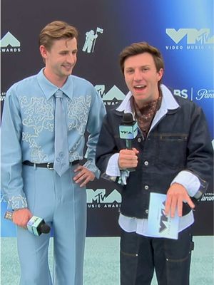 It's a sweet feeling to catch up with first-time nominee @Magnus on the 2026 #VMAs carpet, courtsey of @Popeyes 🩵 #ad