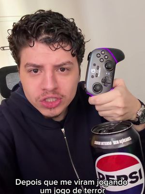 Se cada um come de um jeito, não existe regra pro rango. Só não pode faltar uma PEPSI® gelada pra acompanhar. ​ #SeuRangoSuasRegras #TomaEssa​