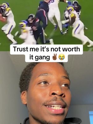 I’d be actually pissed if I was Aaron Donald 😭 #nfl #rams #aarondonald #football 