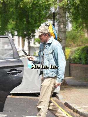 I ordered an uber for the worlds rudest parrot 
