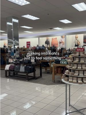 Anyone else feel like you’re stepping back in time when going to one of the last standing dept stores 😢😢😢