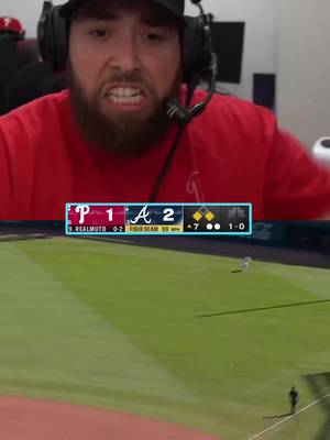 JT Realmuto HUGE 2 Run Base Hit #Phillies #Braves #fyp 