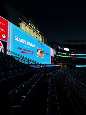 When Zach Bryan’s return to Gillette Stadium is this Friday 🤩