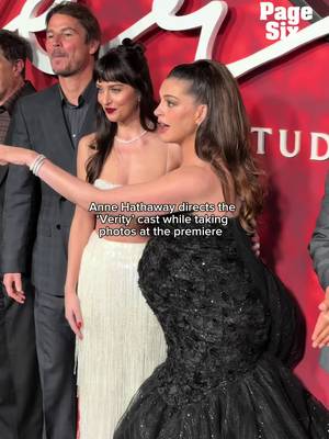 Anne Hathaway made sure the “Verity” cast photo went as seamlessly as possible at the NYC premiere. 😂