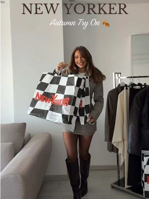 Autumn try-on @NEW YORKER with looks for office days & university mornings 🤎🍂 Need codes? Follow & write in comments for codes!✉️ #outfitinspo #newyorker #haultok #fallfashion #tryon 