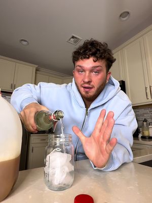 Drinky and fort is a mood.  Who wanna join me 