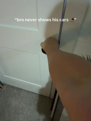I got you guys 🤝 car reveal 🫶 #dopaminedecor #homedecor #wealth #supercar #garage 