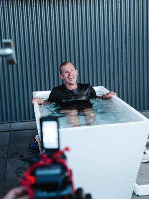 Cooling down with Clayton before mile 22 brings the heat on race week 