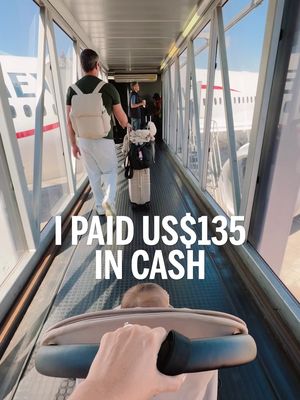 This is what it's like to fly on Aeromexico business class for US$135 in cash + 62,000 points ✈️ I’ve spent the last 8 years traveling full-time, visiting 70+ countries, and flying hundreds of flights, learning everything I could about points & miles.