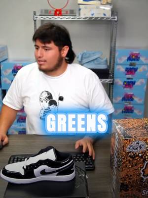 GREEN PULL‼️ FOR ONLY $8⁉️😳 | SOMEONE PULLED $150+ JORDAN 1 LOW CONCORD 👟 FOR ONLY $8 ON OUR LIVE😱🔥 #Livebreaks #hypebeast #tiktoklive #livehighlights #jordan 