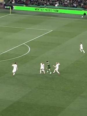 Troy Parrott madness 😮‍💨 #NationsLeague #TroyParrott 