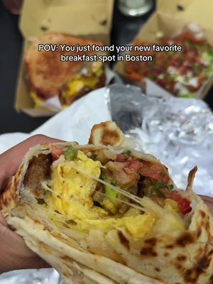 Boston breakfast just got even better 🍳 You already know @Mike & Patty’s for their iconic breakfast sandwiches, but now they have NEW iced coffees to go with them! 🧊☕️ And honestly…name a better combo than a Mike & Patty’s breakfast sandwich + an iced coffee?! Whether you’re grabbing breakfast on the go, meeting up with friends, or just need your morning coffee fix, this is your sign to stop by and try one. 🤤 📍Multiple locations around Boston & beyond Who else is an iced coffee ALL year kind of person?! 🙋🏻‍♀️☕️