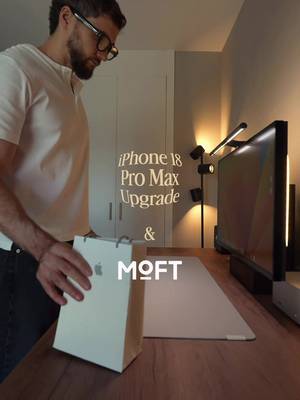 I mostly hate cases and this one I just don't notice. 28 grams, open frame and the corners are reinforced where it actually counts. Link's in my bio. @MOFT Tech  #MOFT #createanywhere