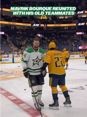 good to see ya, Mav 💚 #NHL #hockey 