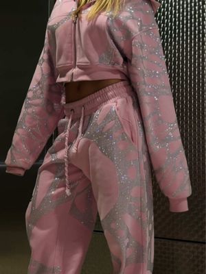 POV: you found a pink rhinestone sweatsuit that makes a comfy fall outfit feel like the whole look 💖💎 Matching rhinestone hoodie + sweatpants for cool-girl streetwear. Pre-order at icaruswick.com
