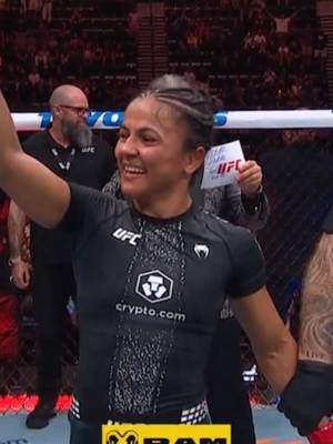 Natalia Silva es la nueva campeona peso mosca del UFC 🇧🇷 #UFC332