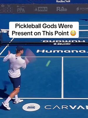 Hunter Johnson with one of the quirkiest points you’ll ever see on the court. Watch every match during his run to gold on the PickleballTV YouTube! #ppatour #pickleball 