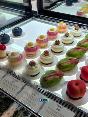 Fruit shaped mousse cakes & decadent French-Asia h inspired pastries what more did you ask for? 😍 #nycbakery #nycfood #foodtiktok #nyctiktok #nyceats 