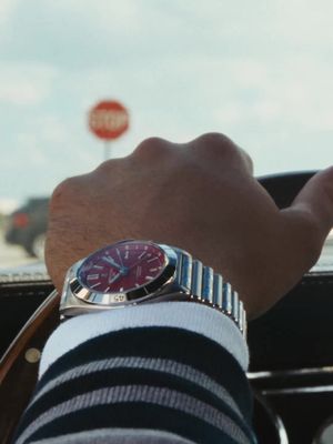Ready for the game with the Niners' chronomat on the wrist
