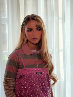 getting @mckenna grace :) ready for the @Miu Miu using @TYMO BEAUTY US 💖hair: #glencocoforhair using #tymo #CurlsTYMO makeup: #charlotteprevel styled: mollydickson nails: @EmilyRoseLansley #mckennagrace 