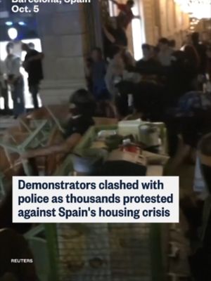 Clashes erupted in central Barcelona following a mass protest over Spain's housing crisis.
