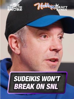 Jason Sudeikis refuses to break on SNL 😶 @ALL THE SMOKE  #snl #jasonsudeikis #willferrell #comedy