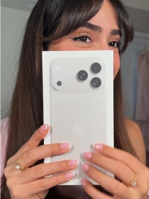 unboxing del iphone 18 pro max en ‘silver’ @apple 🤍  #iphone18promax #iphone #unboxing 