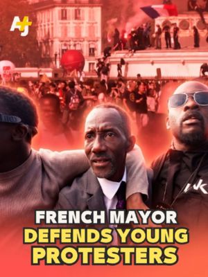 This Black Muslim mayor in France was teargassed by police while defending student protesters. This is how Bally Bagayoko is using his power to defend his community and striking students in Saint-Denis. #France #Protests #Youth #StudentProtests