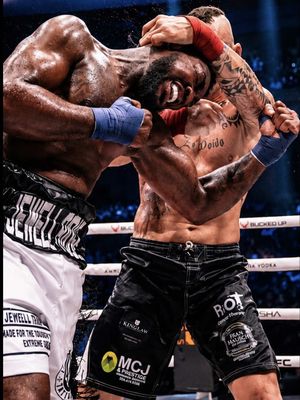 PAULO GAMES took a cheap shot — then made his opponent regret it 😤🔥 #BKFC #BareKnuckle #Knockout #KO #combatsports 