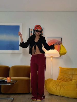 because casual doesn’t mean boring 😌 @MYER outfit deets below! #AD 
 - Topshop Fiona Ruffle Top in Black with JAG Celina Pant in Burgundy
 - Lioness Te Amo Tee in Red with Lioness Capri Pant in Black
 - Lioness Essential Windbreaker in Cream with Lioness Horseshoe Jeans in Blue
 - Topshop Mary Singlet in White with Lioness Paloma Jort in Noir