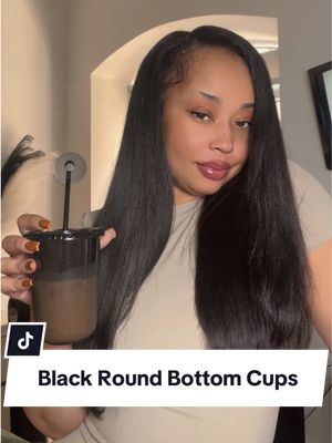 Love this round bottom cups with the lids!! It’s giving super chic vibes for all my coffee lovers!! #coffee #coffeetiktok #cupswithlidsandstraws #cups #blackcups