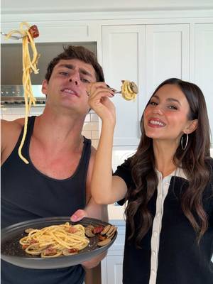 Making Pasta for the Love Zombie @Victoria Justice 