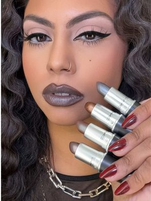 MAC Frosts are out and I’m here for an edgy lip combo!! 🤩 ✨MAC JET Frost lipstick  ✨MAC Chestnut lip pencil #MACCosmeticsCanada #maccreator  #MACFrost #frostlipstick @M·A·C Cosmetics @M·A·C Cosmetics Canada @M.A.C Cosmetics Store @Erin Parsons 