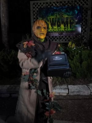 This weekend ONLY! 🎃👀 Stop by the park Friday through Sunday and keep an eye out for a Howl-O-Scream box filled with exclusive merch, FREE guest tickets and more spooky surprises! #howloscream #seaworldsanantonio #halloween
