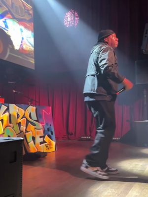 Saw KRS-One last night @Ardmore Music Hall - soooooo 🔥🔥🔥🔥🔥 #KRSONE #hiphop #oldschool 