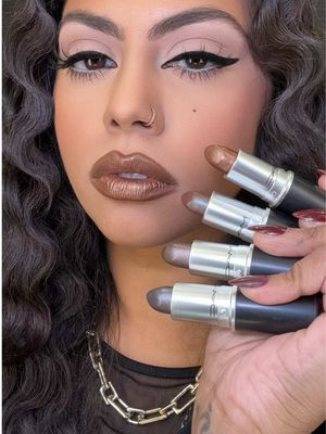 MAC just brought back the 90s CHINTZ Frost lipstick!! 🤩 ✨MAC Chintz Frost lipstick  ✨MAC Cork lip pencil #MACCosmeticsCanada #maccreator #MACFrost #frostlipstick @M·A·C Cosmetics @M·A·C Cosmetics Canada @M.A.C Cosmetics Store @Erin Parsons 